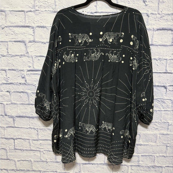 Johnny Was Biya black silk celestial tiger set Size XL RARE - Picture 6 of 16